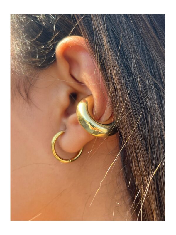 Bold Gold Clip-On Hoop – Effortless Style, No Piercing Needed