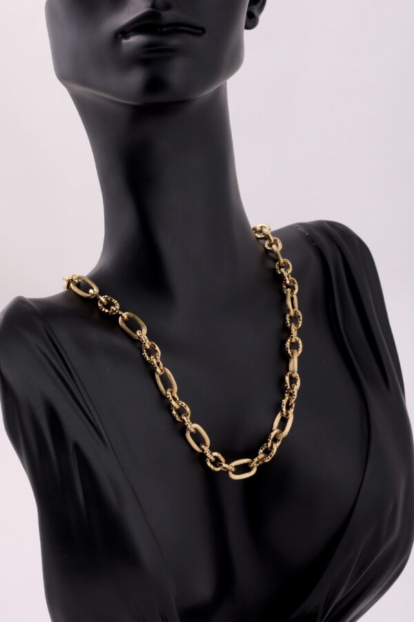 ‏Golden Link Chain Necklace