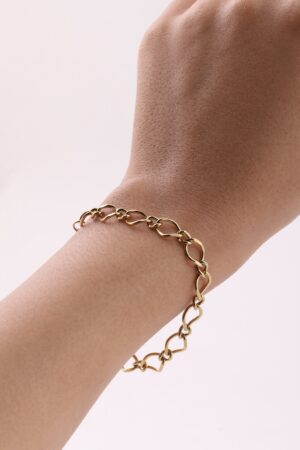 Golden Oval Link Bracelet